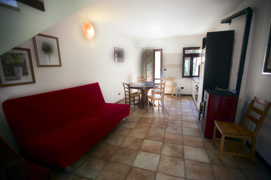 Aparthotel Ca Borgo Vecchio Brusasco Pokój zdjęcie